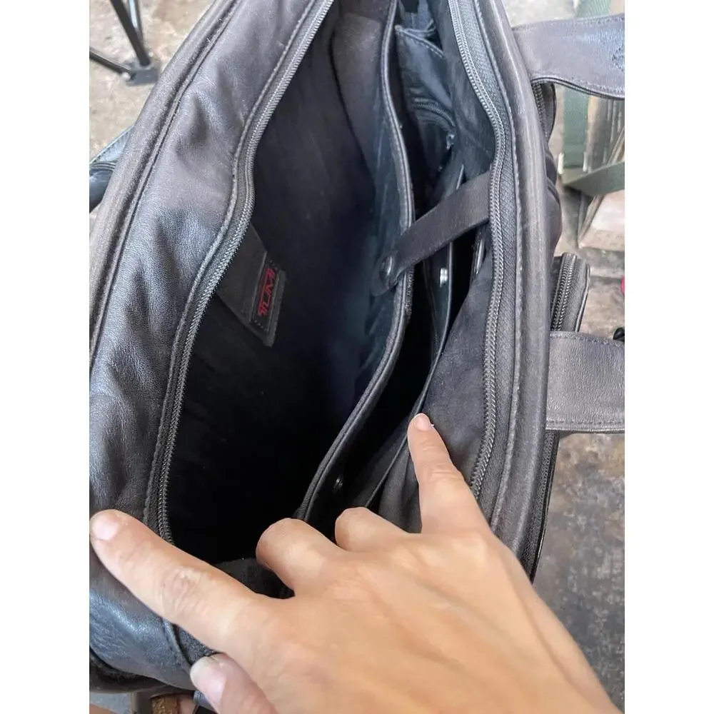 TUMI Leather T Pass Briefcase Shoulder Bag Black ‎ H08